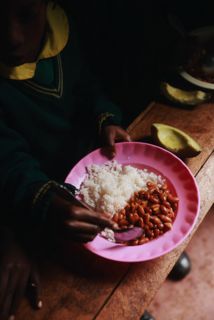 Help Kids in Kabiria, Kenya, into Proper Education