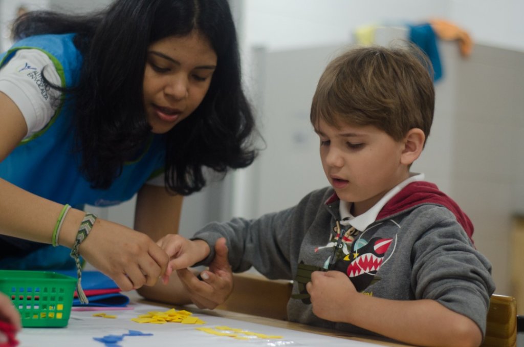 Shine a light for children with autism - Venezuela