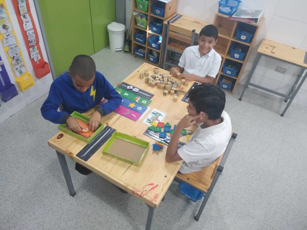 Shine a light for children with autism - Venezuela