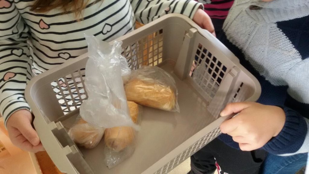 Food for kids at school in Bosnia