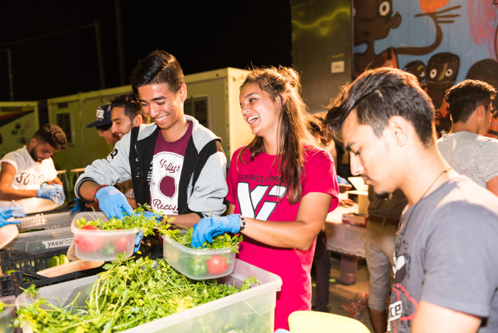 Support community kitchens for refugees on Lesvos