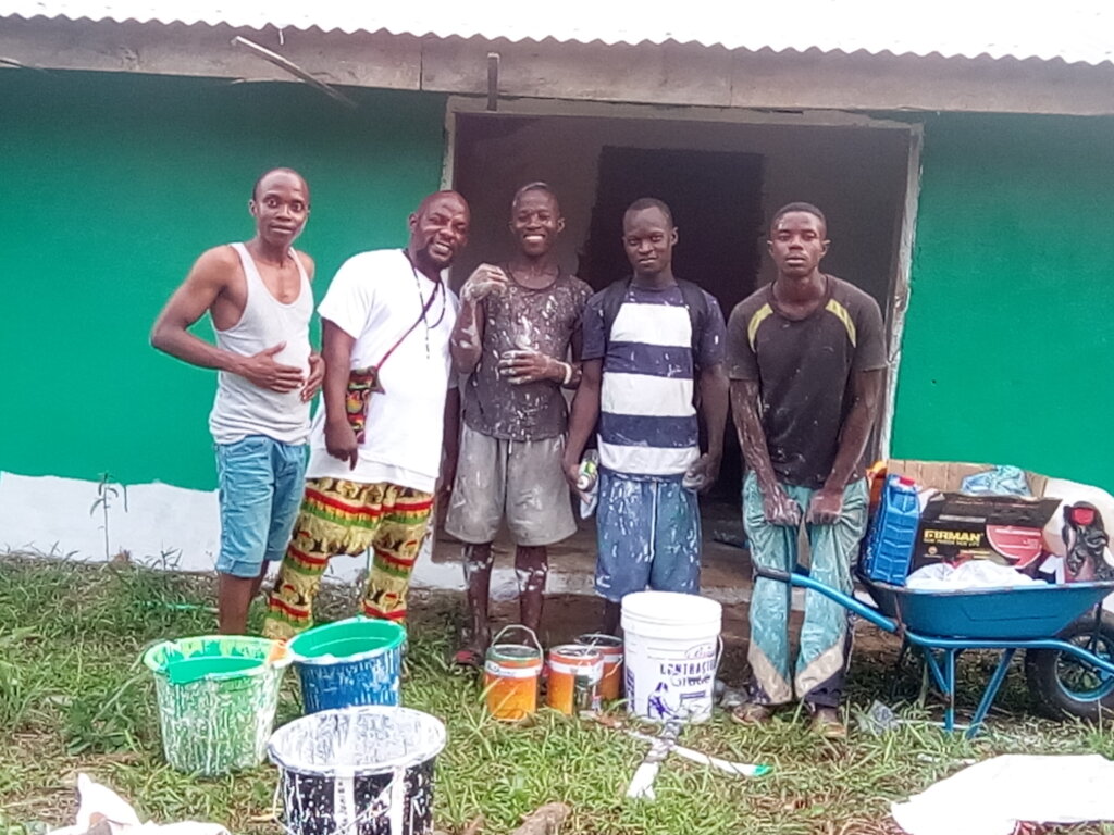 Support re-integration programs in Liberia & Kenya