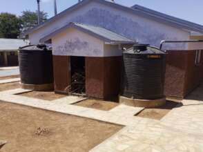 Easy access to water and fuel at the kitchen