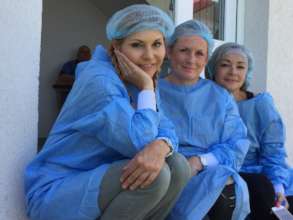 Swiss volunteers helping the sterilization