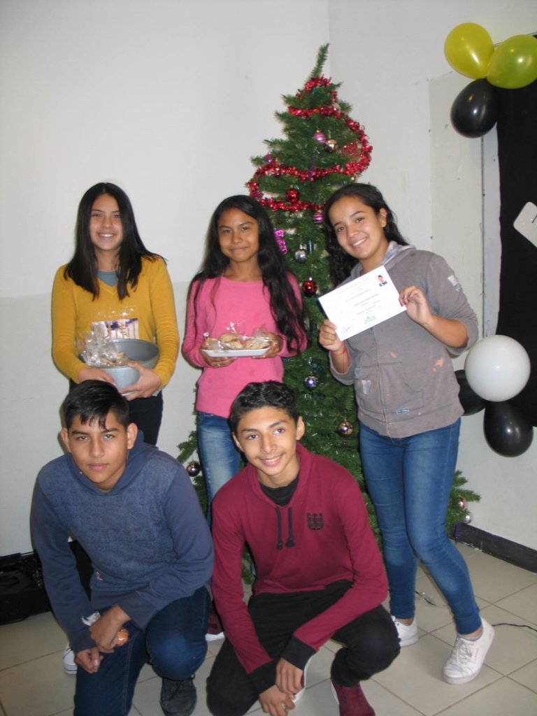 Help 286 Mexican teenagers to stay in school