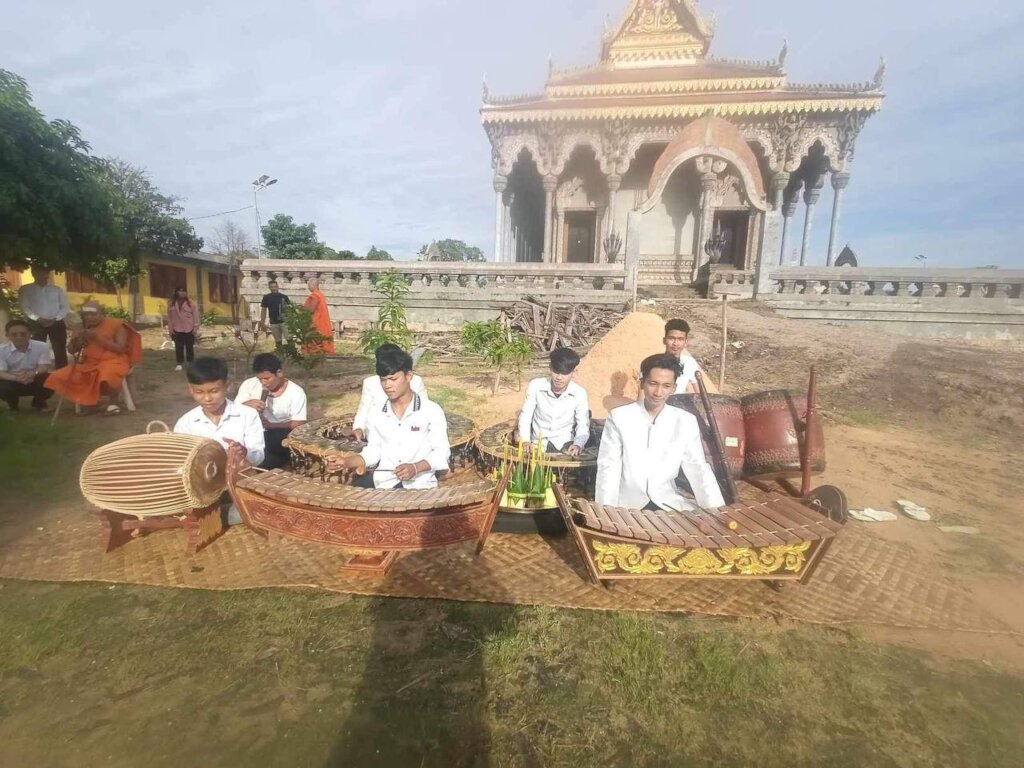 Help keep a Cambodian Music and Dance School open