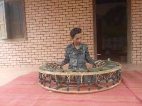 Chin is practice the Khmer traditional music