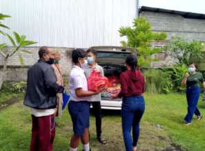 Food package distribution in Tegallalang