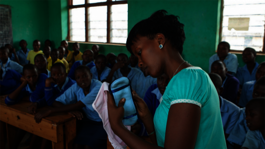 5000 sanitary pads For 5 African boarding schools