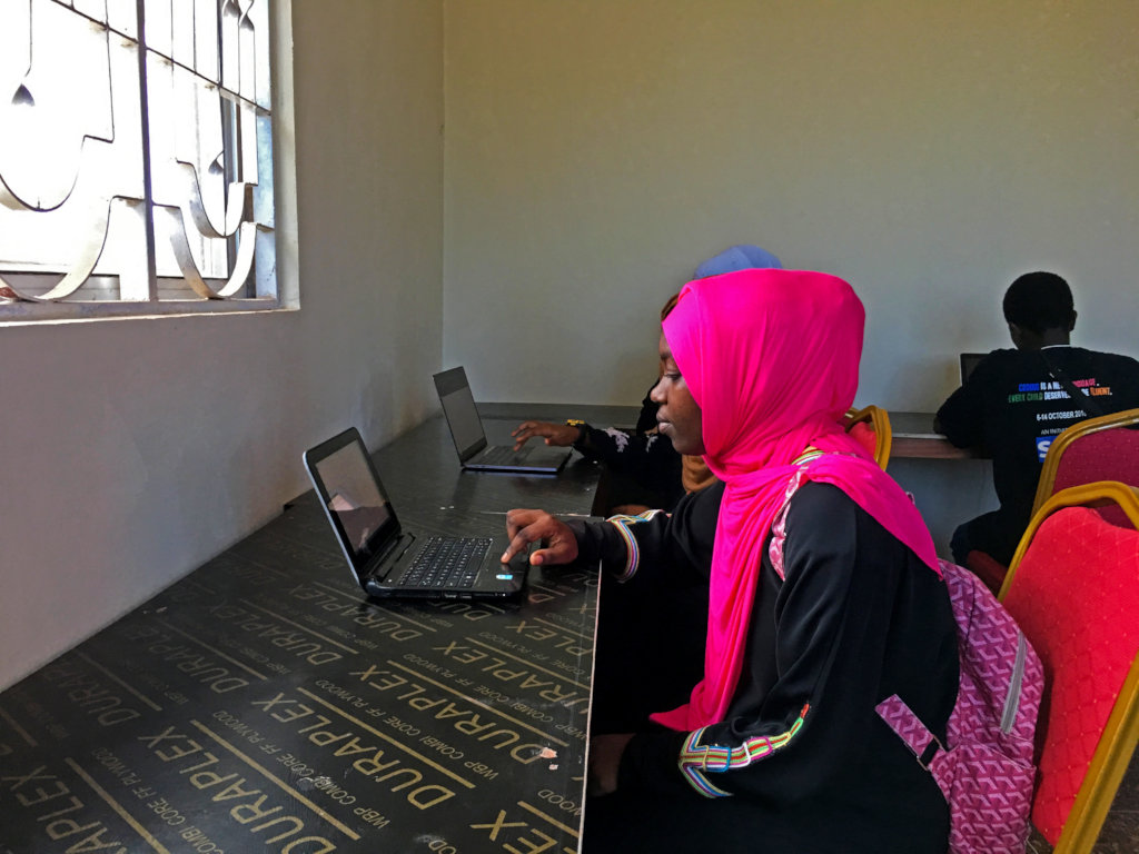 Build a Computer Classroom for Zanzibar Students