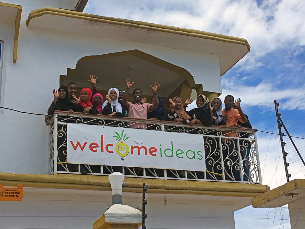 Build a Computer Classroom for Zanzibar Students