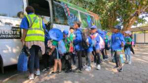 Wildlife Discovery Bus - Credit GRI