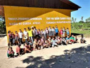 Indigenous children grow their own School Garden