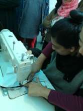 Operating Industrial lock stitch machine