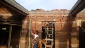 Workshop on alternative building techniques