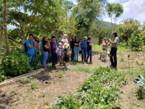 Exchanging skills on permaculture