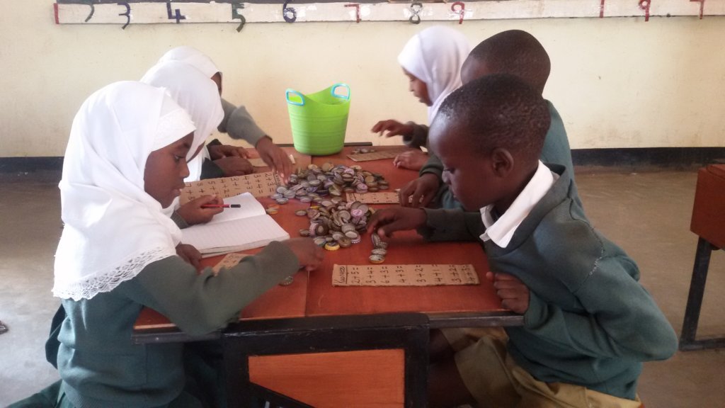 Support desks to 1200 preprimary kids in Arusha.
