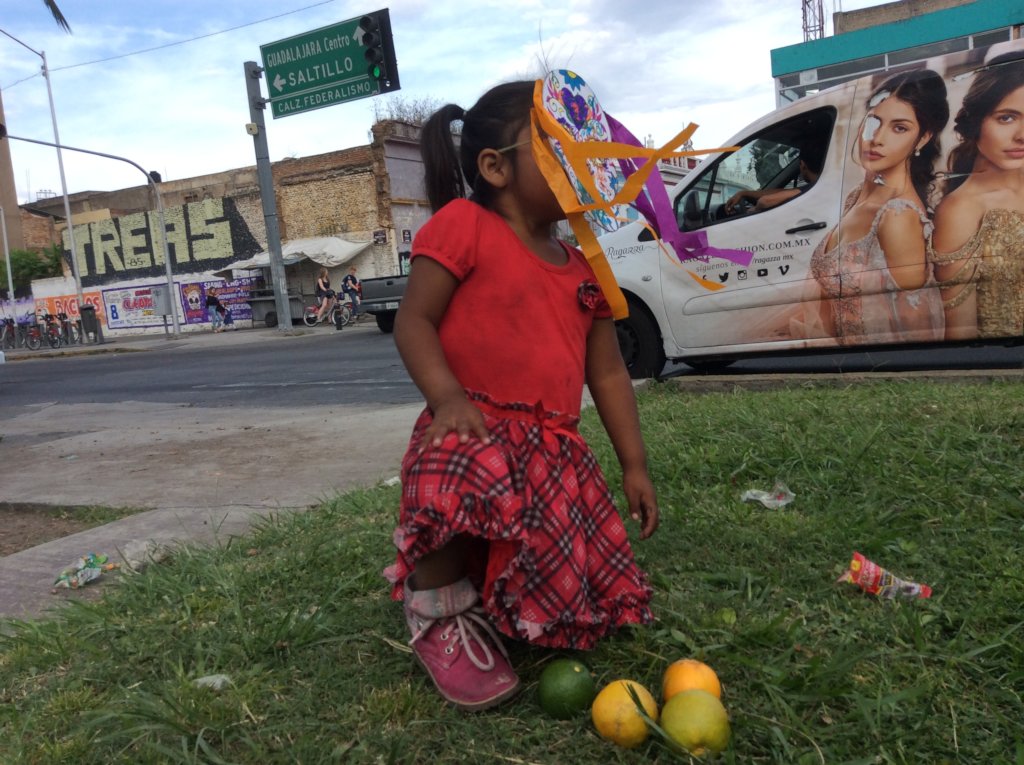 Educate 80 street working children in Guadalajara!