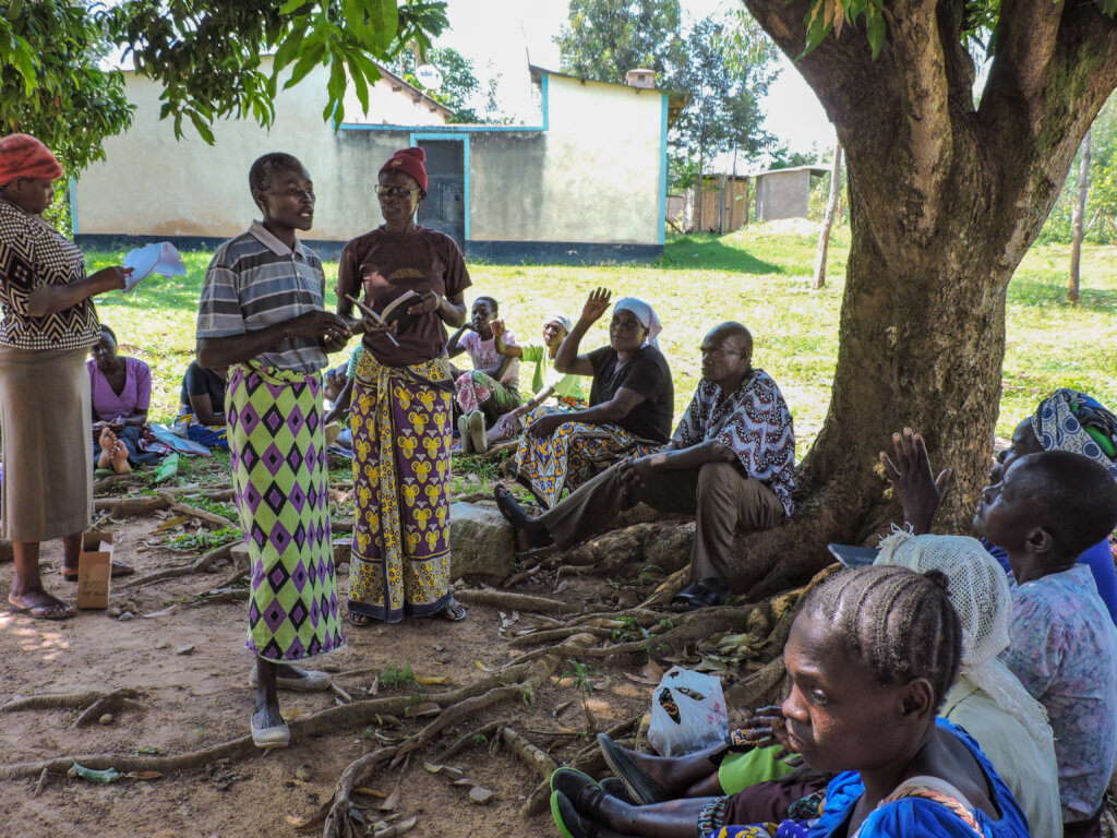 AIDS Barefoot Doctors at work
