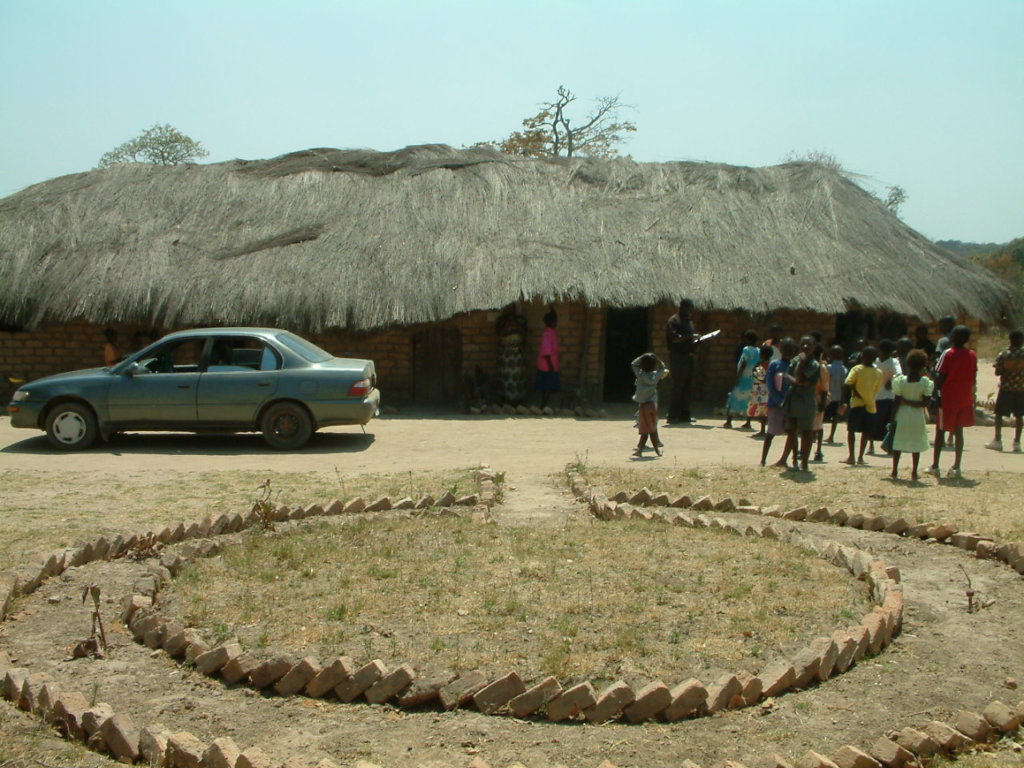 To assistance 100 vulnerable children in Zambia