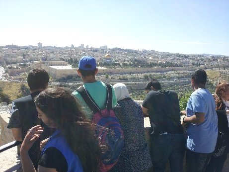 Breaking Down Borders: Youth Self Discovery