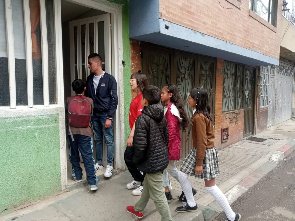Bogota: Opportunities for 120 children & youngters