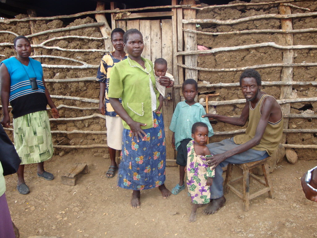 A NEW VILLAGE FOR 12 DESTITUTE FAMILIES IN KENYA