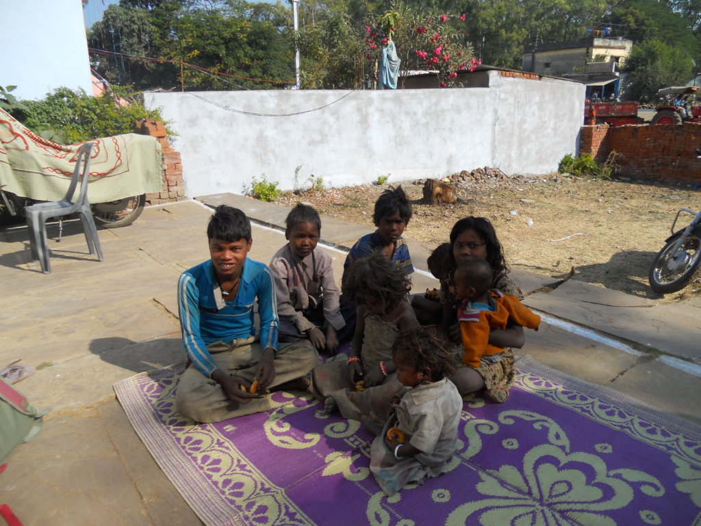 HELP TO EDUCATE UNDERPRIVILEGED CHILDREN IN INDIA