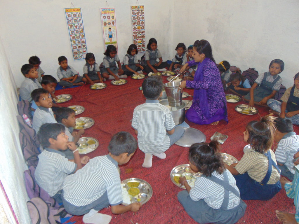 HELP TO EDUCATE UNDERPRIVILEGED CHILDREN IN INDIA