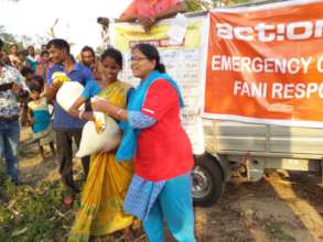 Young women activists recovering from cyclone