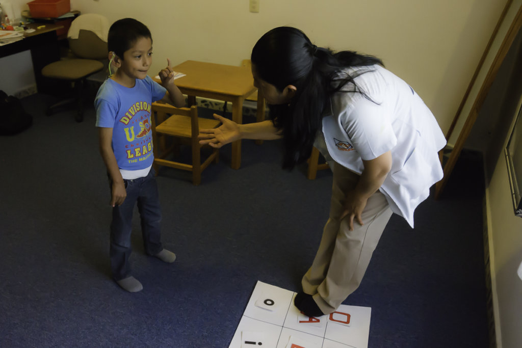 Support 45 children with hearing loss in Mexico