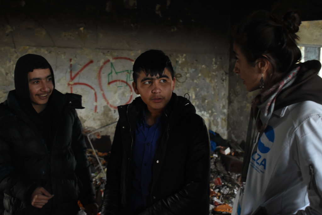 Save 136 refugee children along EU-Serbia borders
