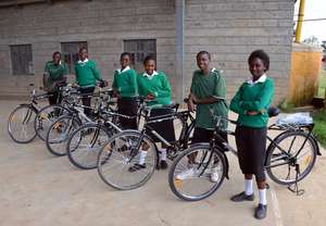 Miriam and other bike scholars at Mahiga