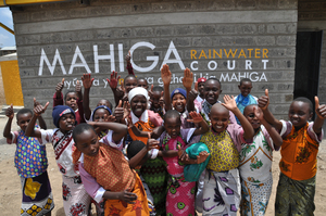 Primary School Choir at the RainWater Court