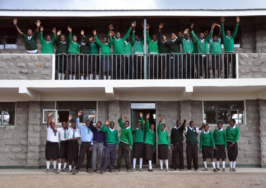 1000 Voices for Hope - Mahiga Hope High