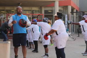 Boxing grannies1