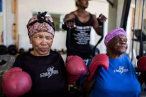 boxing grannies3