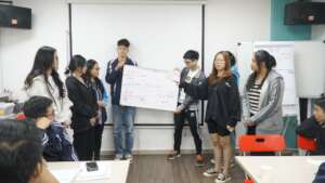 The training course "Decoding yourself"