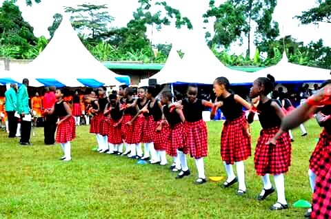 restore menstrual hygiene to 7000 Ugandan girls.