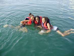 Ness Tziona Star Program participants in the water