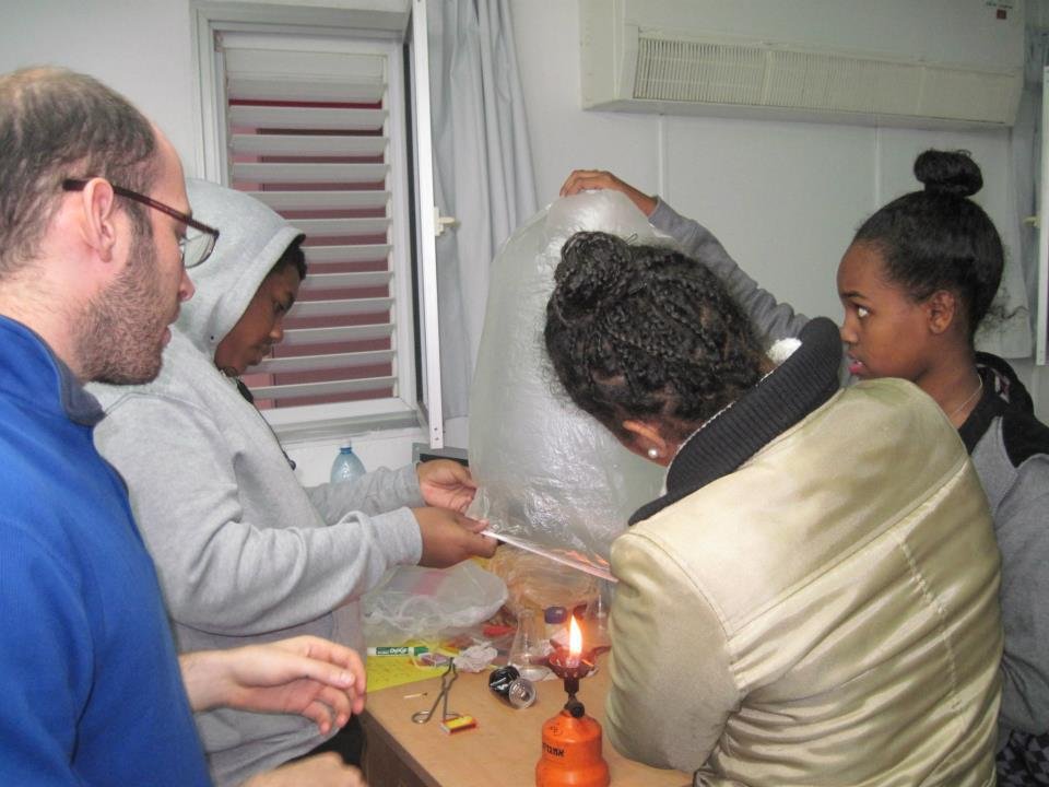 Afterschool science workshop