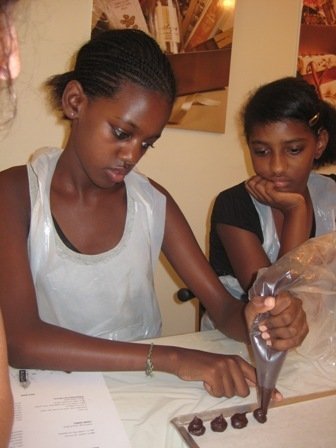 Assist Ethiopian Jews Bridge Socio-Economic Gaps