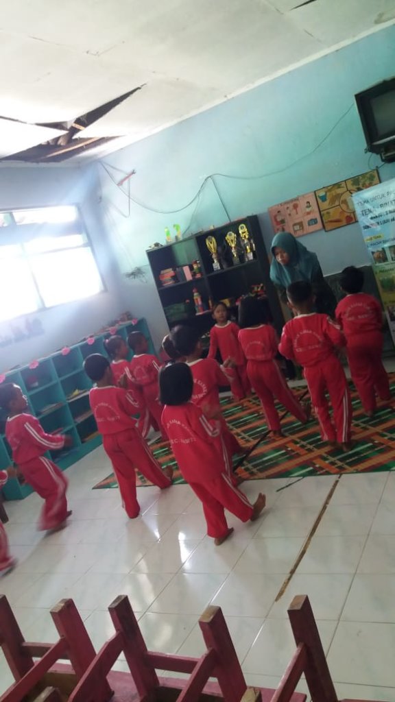 Build a school for Indonesian Chilren