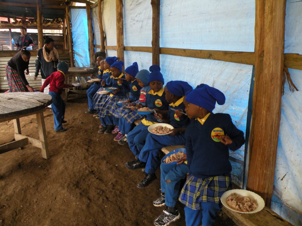 Build a Kitchen and a Dining Hall for 200 students