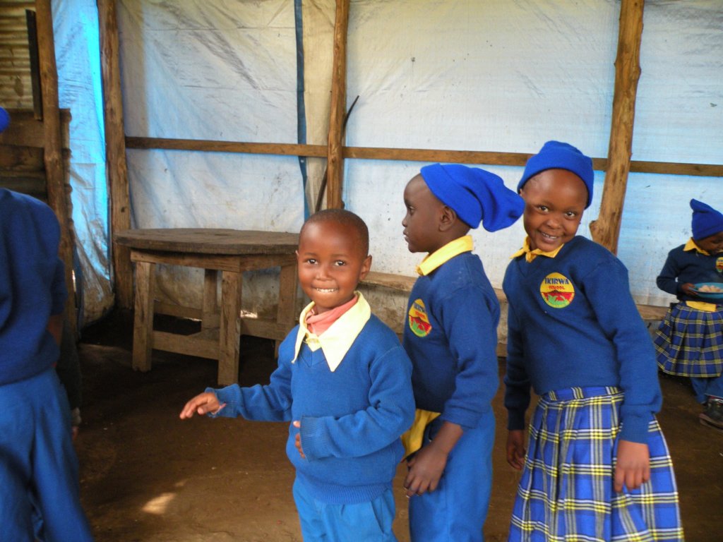 Build a Kitchen and a Dining Hall for 200 students