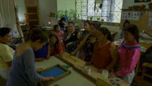 Kene Nete: sharing new skils with shipibo mothers