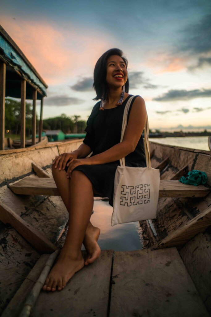 Empower Shipibo women through creative economy