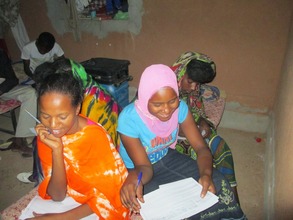 Tamamounte, Fatima & Dafada enjoying the questions