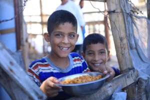 Bringing warm, nutritious meals with your support