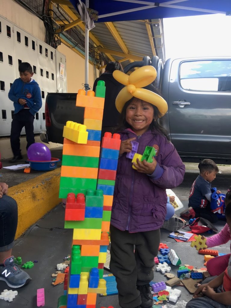 Dental Care and Education for 250 Youth in Quito